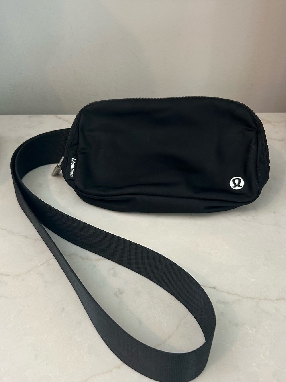 lululemon athletica Black Belt/Chest Bag 1L